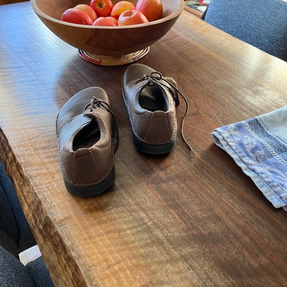 By Birkenstock, Footprints, Medium Brown, Lace-up flats, w/drop heel🐾 - Picture 5 of 14